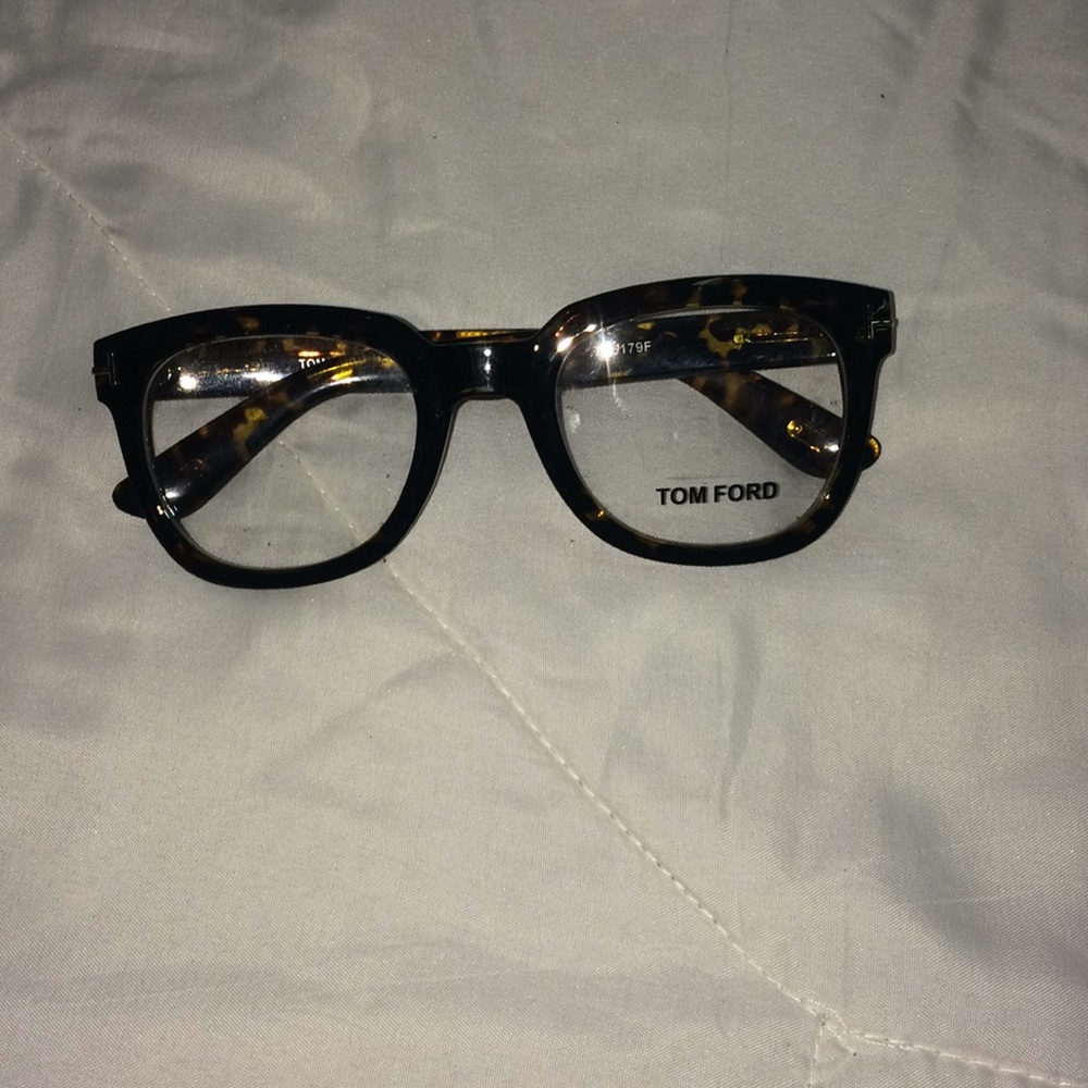 TOM FORD GLASSES